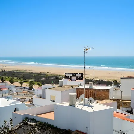 Cerca Del Mar Con Azotea Compartida *