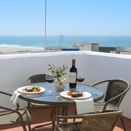 Cerca Del Mar Con Azotea Compartida Conil De La Frontera